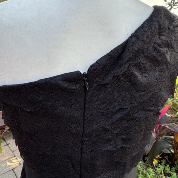 Jessica Simpson Black Layered Lace One Shoulder Dress Black Size 10 - Picture 7 of 10